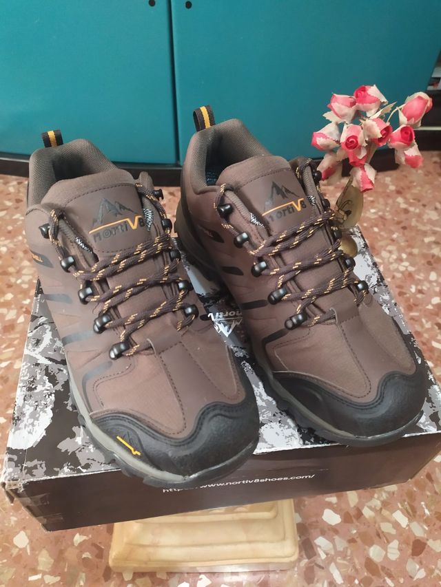 Zapatillas Nortiv8 Senderismo y montaña Marrón 42