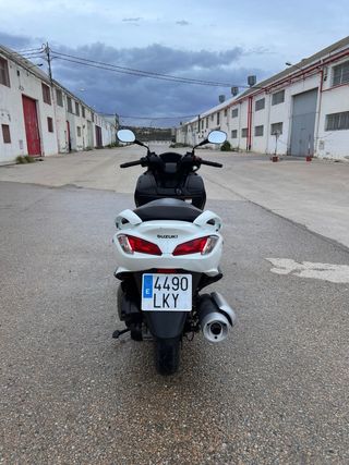 Suzuki Burgman 125cc - 2020