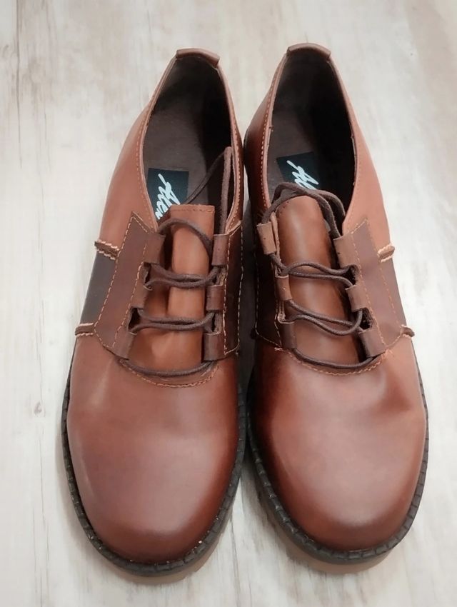 Zapatos Piel Marrón - Tacón