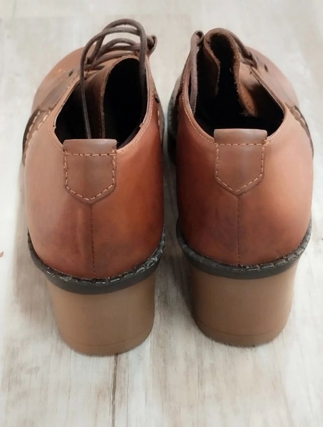 Zapatos Piel Marrón - Tacón