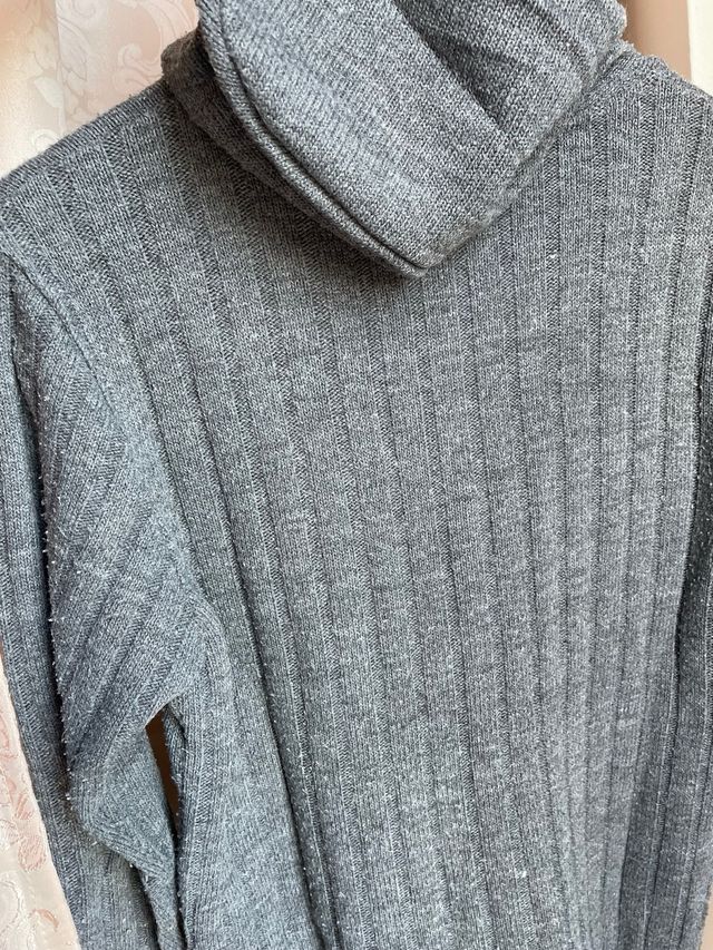 Cardigan Sinergie grigio con cappuccio