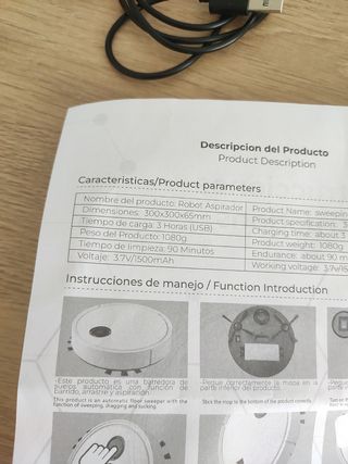 Robot aspirador blanco