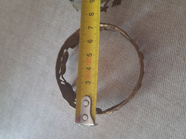 5 corone in metallo antico