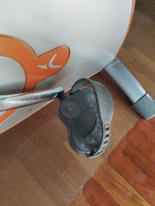 Bicicleta estática BH Fitness