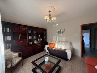 Casa pareada en alquiler en Grove (O)