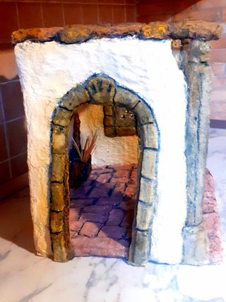 Belén Navidad artesanal con columnas  figuras 40cm