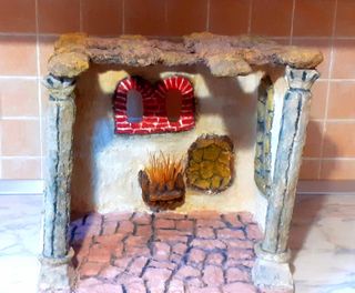 Belén Navidad artesanal con columnas  figuras 40cm