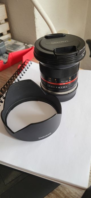 Objetivo Samyang 12mm F2 Gran Angular SONY E