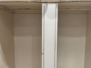 Armario vintage madera beige-dorado