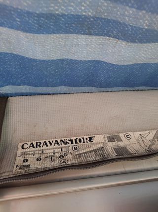 Toldo Fiamma Caravanstore azul usado