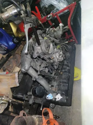 Motor Mercedes-Benz M103 6cilindros