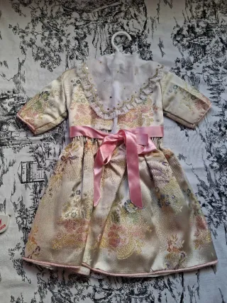 Traje Fallera bebé: vestido, gorro, zapatos