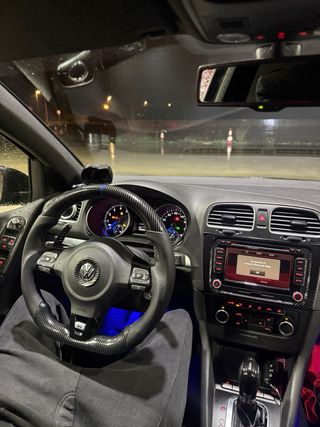 Volkswagen Golf R20 2011