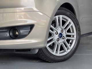 Ford Tourneo Courier 