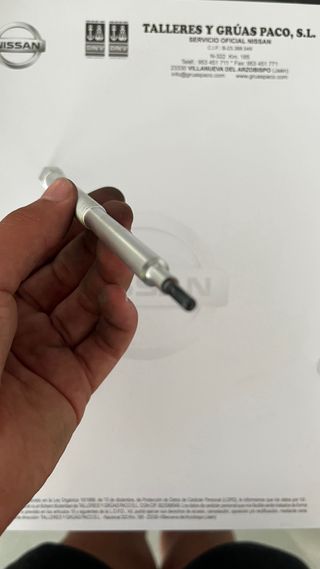 4 calentadores incandescencia Nissan 11065-AD200