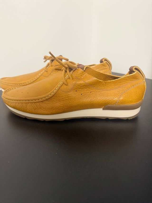 Mocasines amarillos - Zapatos nuevos