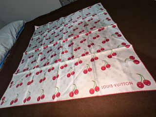 Bufanda Louis Vuitton - Cerezas