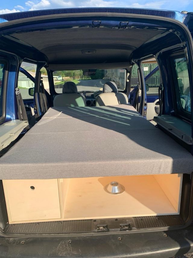 Camperización para furgoneta pequeña