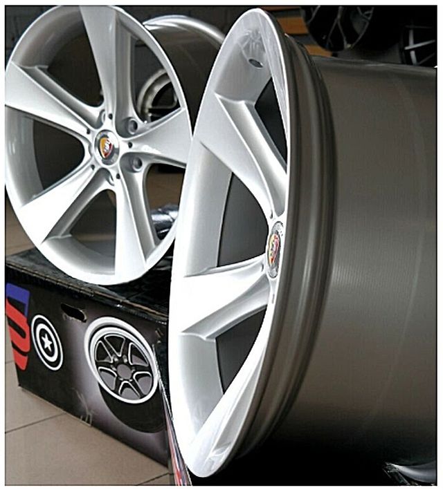 LLANTAS PARA BMW MOD. 128 18 PULGADAS PLATA.