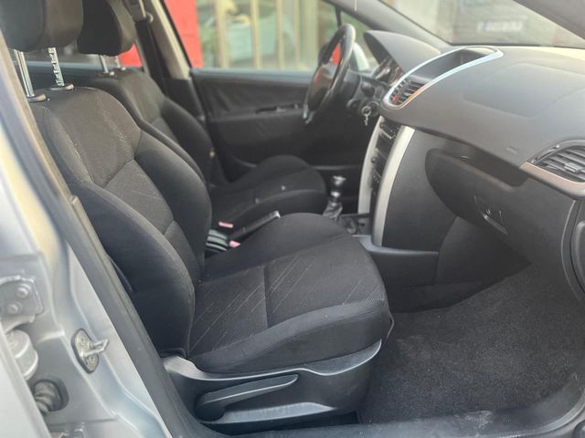 Peugeot 207 1.6 HDI 90cv 2006