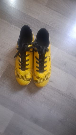 Zapatillas fútbol Spyro amarillas