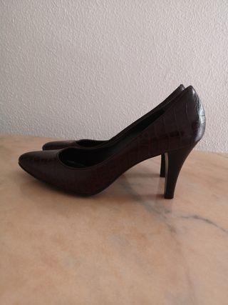 Zapatos tacón mujer marrón
