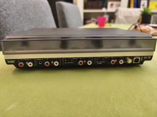 Mesa de mezclas Hercules DJ Console MK4