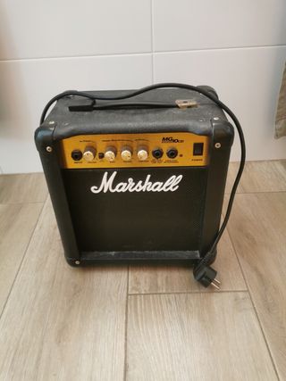 Amplificador Marshall MG10CD 
