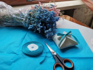 Bomboniere in pannolencio : segnaposto confetti