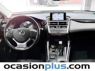 Lexus NX 300h Business Navigation 2WD 145 kW (197 CV)