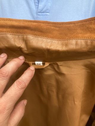 Chaqueta ante camel