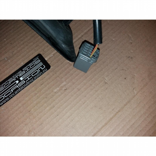Retrovisor izquierdo Ford Mondeo II Hatchb