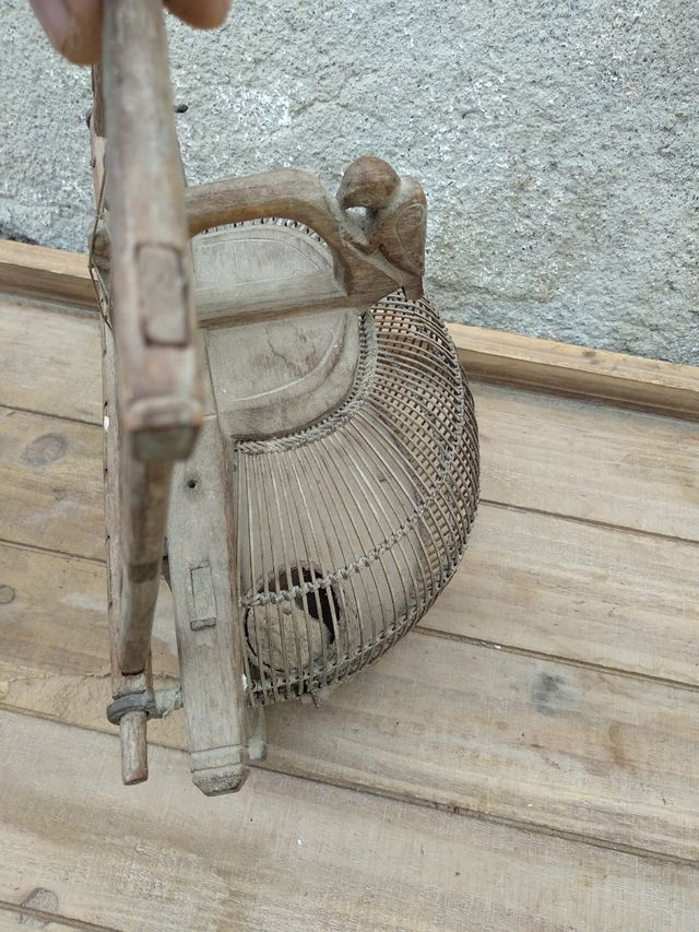 Jaula pajaros antigua Lombok Indonesia