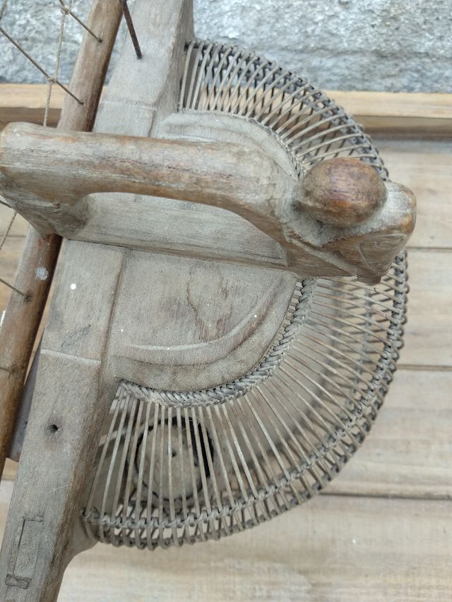 Jaula pajaros antigua Lombok Indonesia