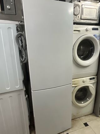Nevera Haier - 2 puertas No Frost