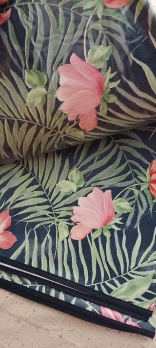 Mantel Hule 140x140cm - PVC