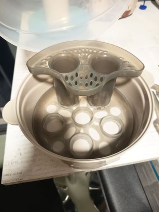 Esterilizador microondas Jane para bebés