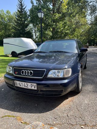 Audi S6 1995 4.2 V8
