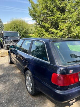 Audi S6 1995 4.2 V8