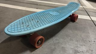 Monopatín Cruiser Azul Claro