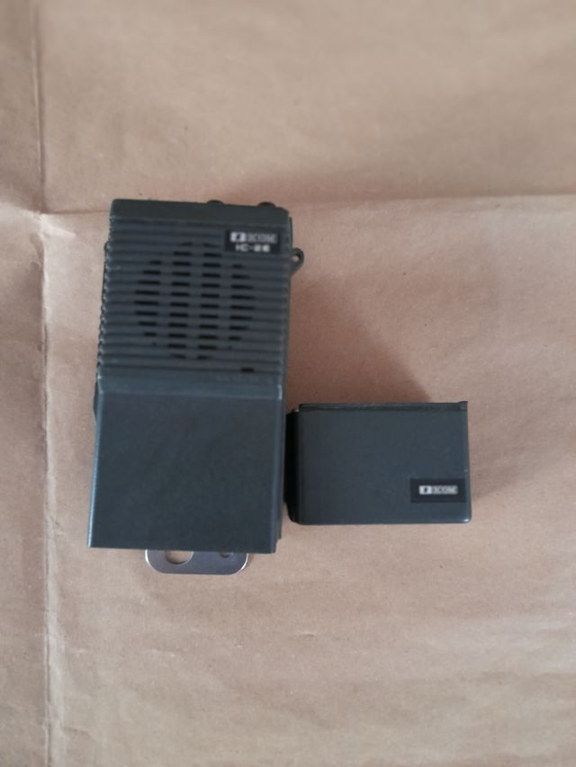 Radio VHF Icom IC-2E