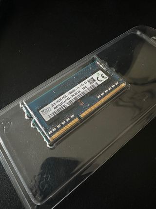 Memória RAM SK hynix DDR3L 2GB