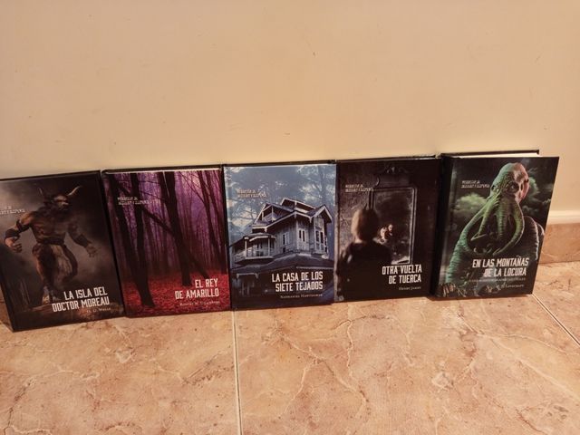 Colección En Las Montañas De La Locura Y otros