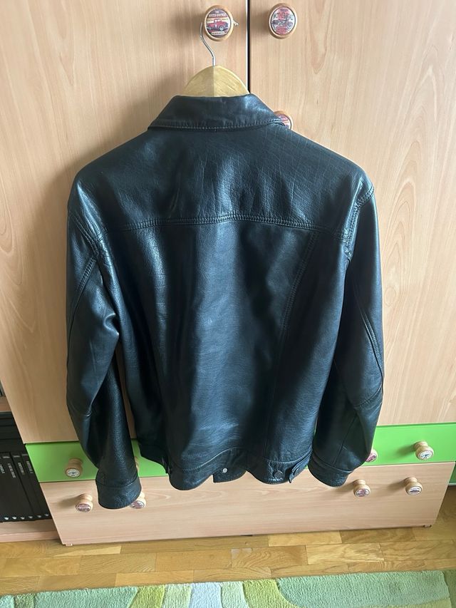 Chaqueta Levi's piel negra talla M