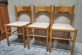 Mesa cocina con sillas madera