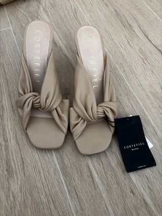 Sandalias Cortefiel beige/ nude