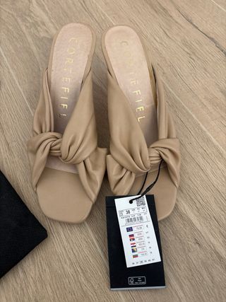 Sandalias Cortefiel beige/ nude