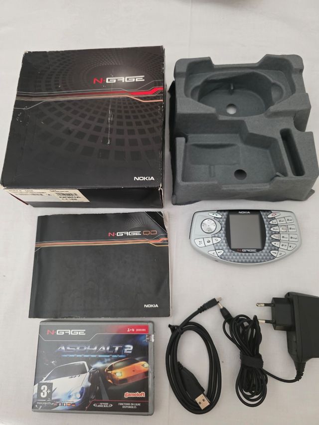 Nokia N-Gage + Asphalt Urban GT 2
