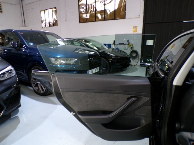 Tesla Model 3 Estandart Range RWD 2019