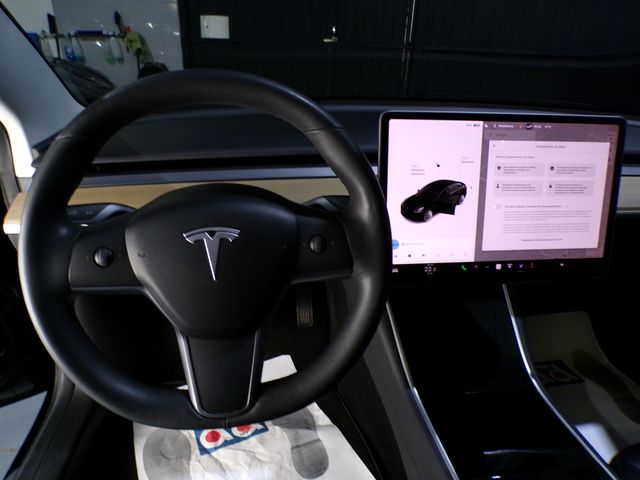 Tesla Model 3 Estandart Range RWD 2019
